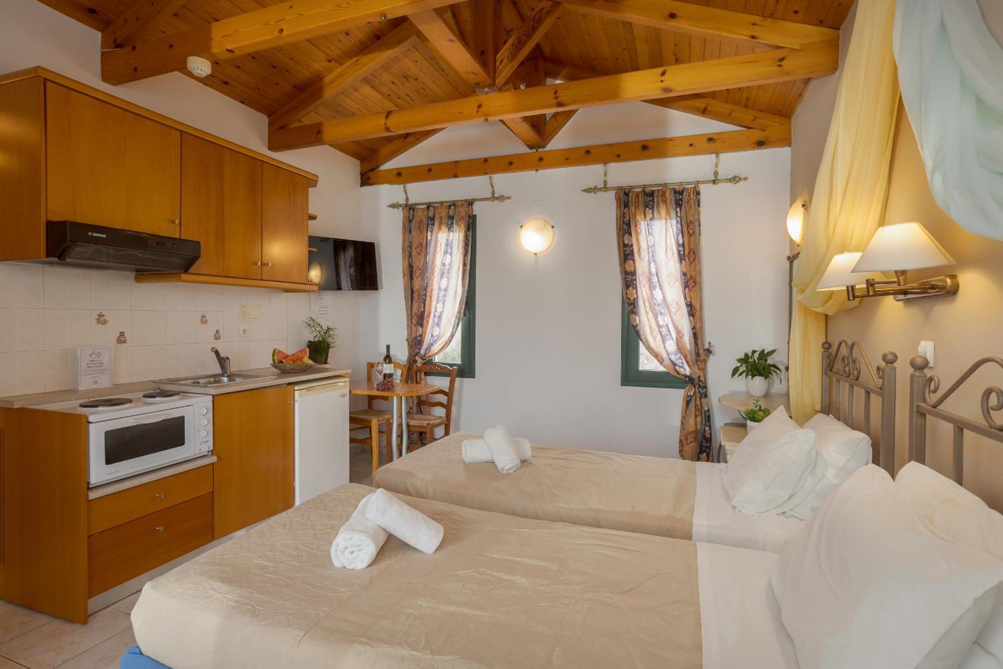 Irida Aparthotel Malia By Estia Esterno foto