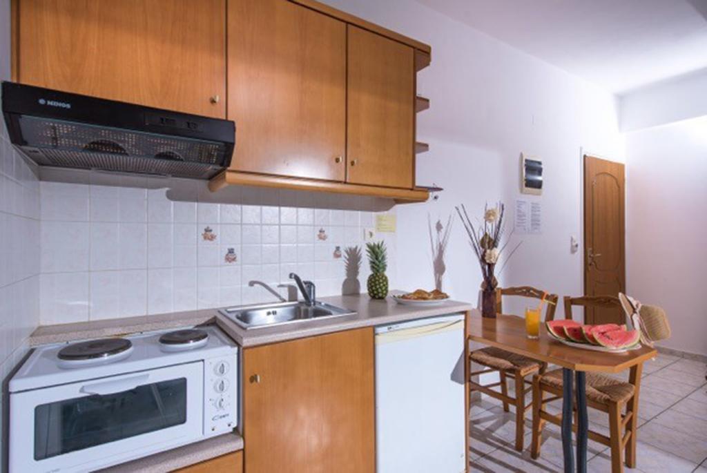 Irida Aparthotel Malia By Estia Esterno foto